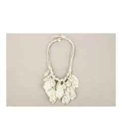 Collar Hojas-Salvador Bachiller Hot