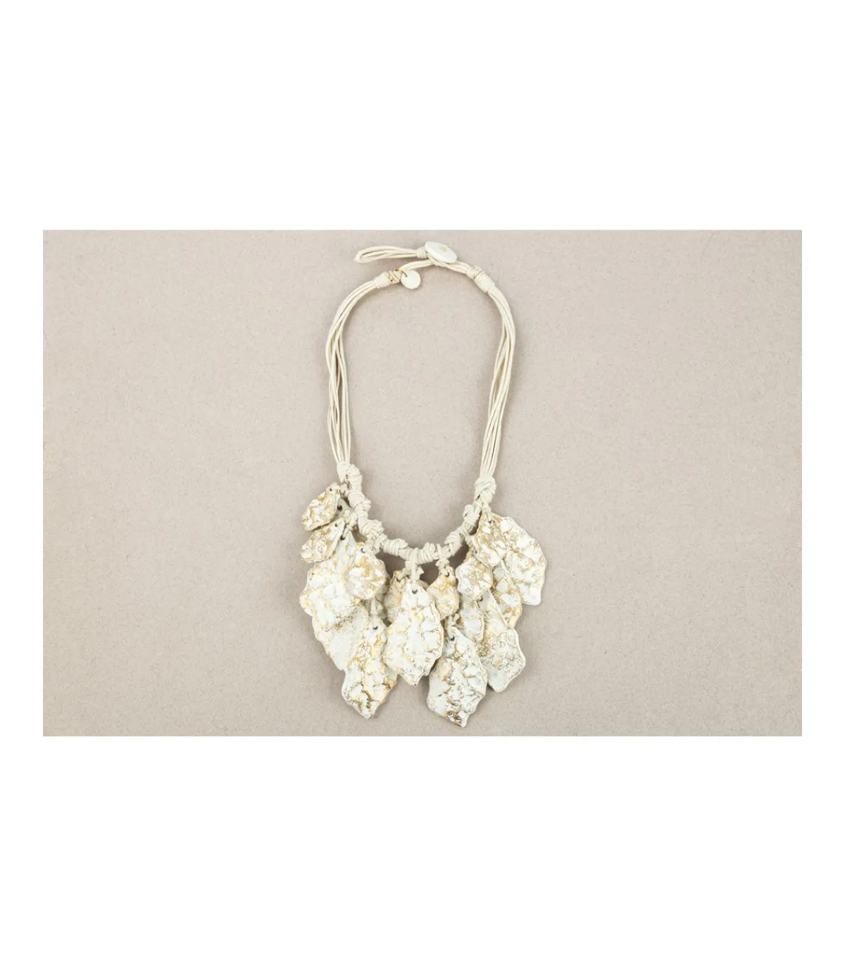 Collar Hojas-Salvador Bachiller Hot